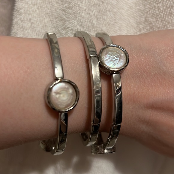 WHBM Bracelet set with matching necklace - Picture 1 of 3